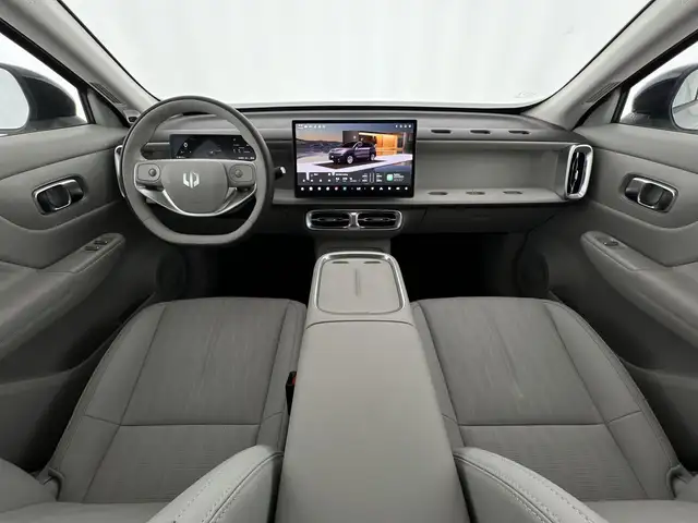 Leapmotor B10 view 7