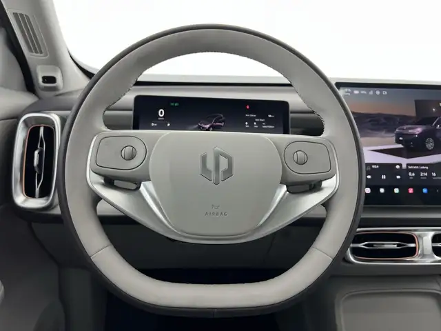 Leapmotor B10 view 14