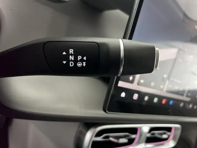 Leapmotor B10 view 11