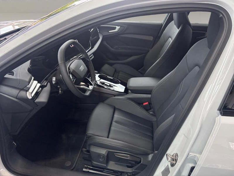 Audi A5 Avant e-hybrid (PHEV) Audi A5 Avant Corporate S e-hybrid quattro 220 kW S tronic — photo 3