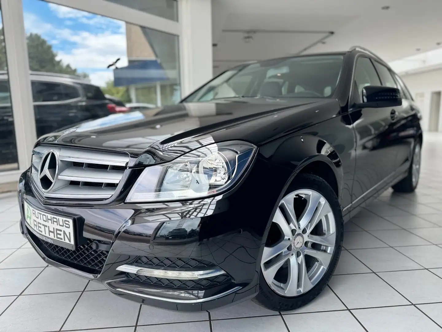 Mercedes-Benz C 220 T CDI Avantgarde*AHK*PTS*SHZ Schwarz - 1