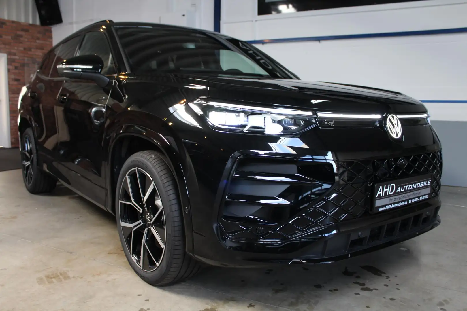 Volkswagen Tayron Tayron R-Line 2.0 TDI 4M 193 PS SOFORT VERFÜGBAR Schwarz - 1