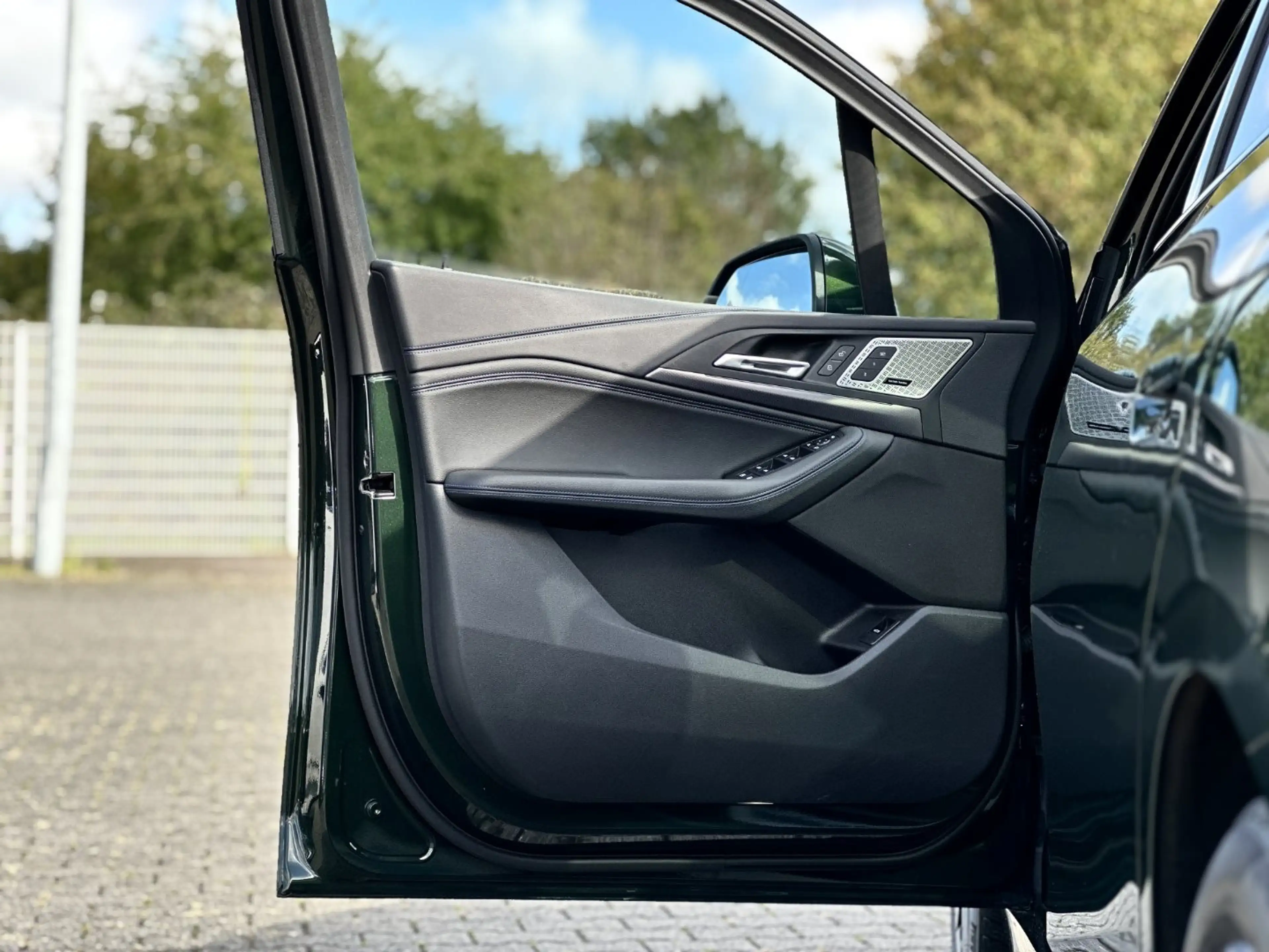 BMW 225 e xDrive Active Tourer M Sportpaket Head-Up — photo 10