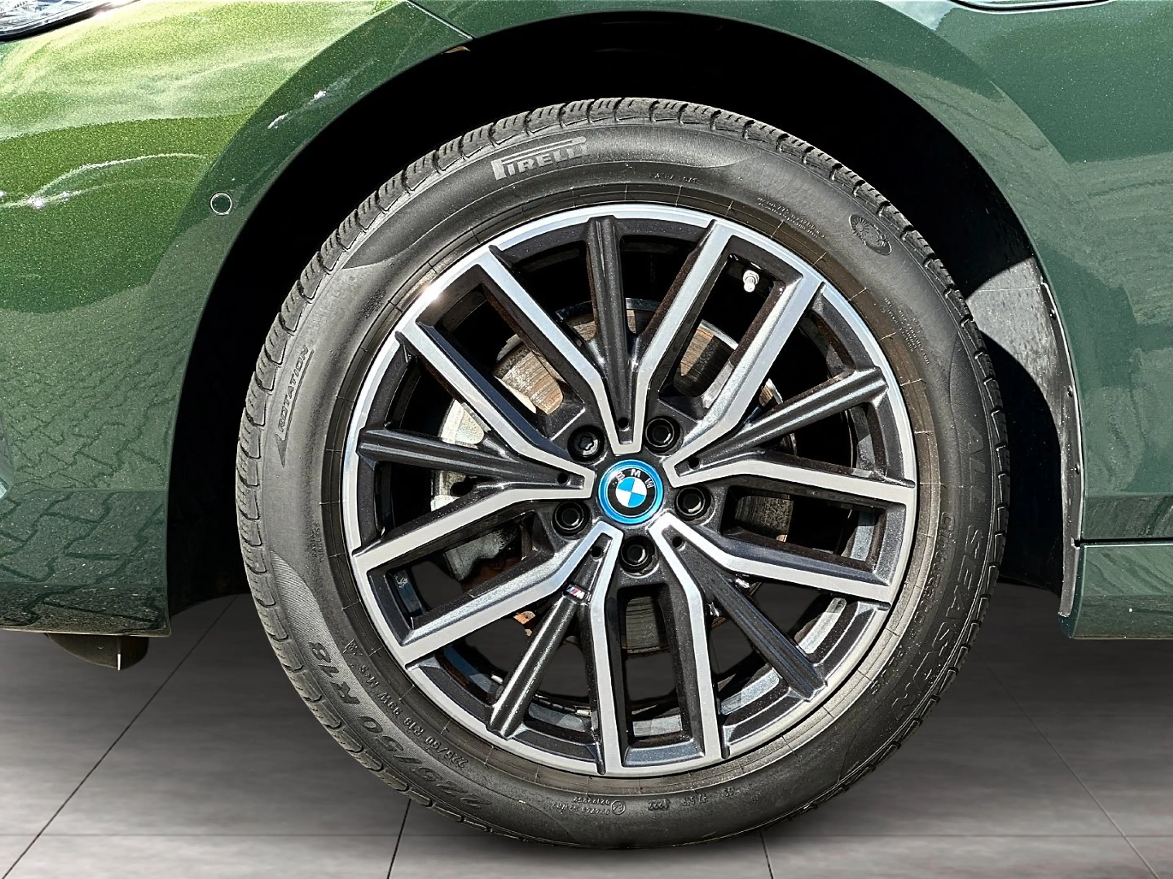 BMW 225 e xDrive Active Tourer M Sportpaket Head-Up — photo 6