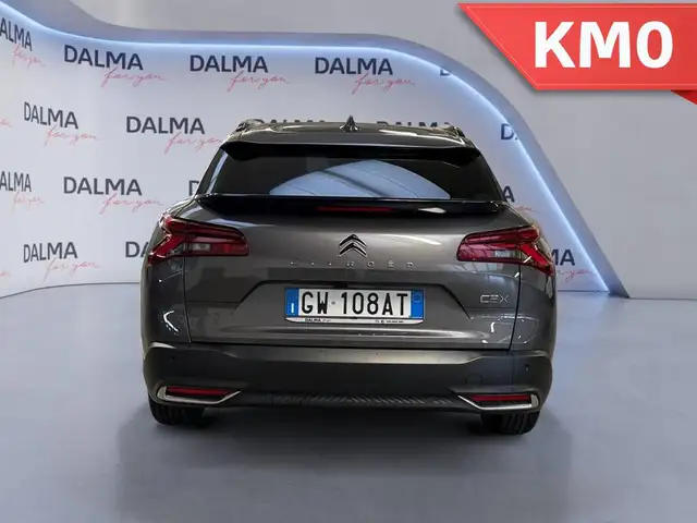 Citroen C5 view 4