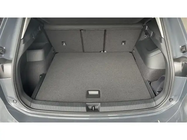 Volkswagen Tiguan view 11