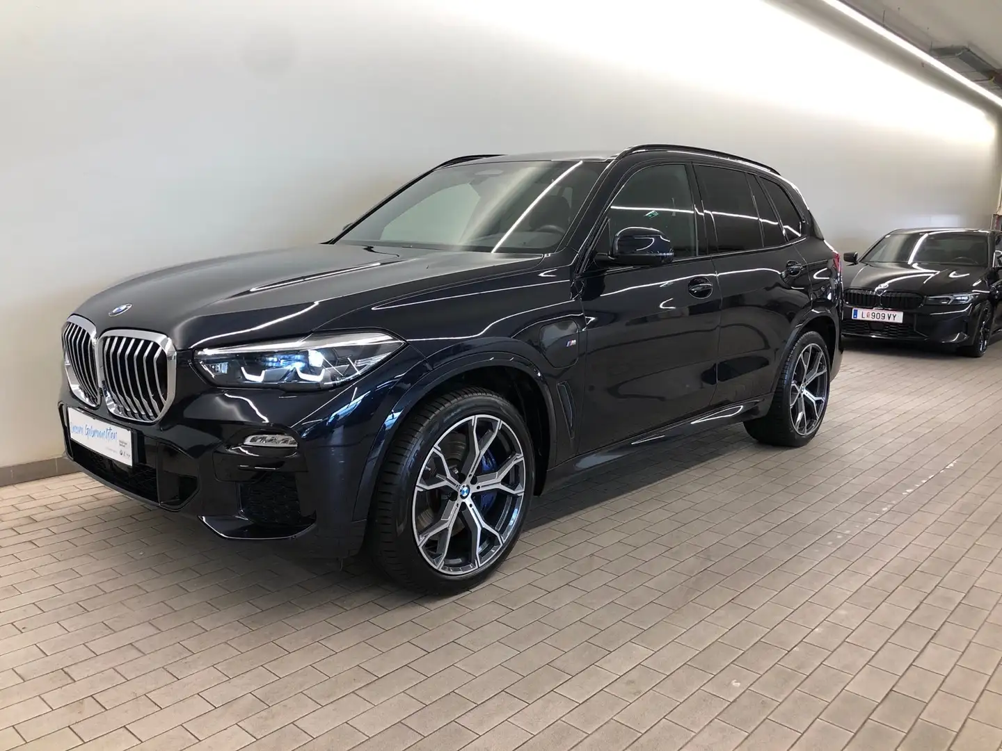 BMW X5 X5 xDrive45e Schwarz - 2
