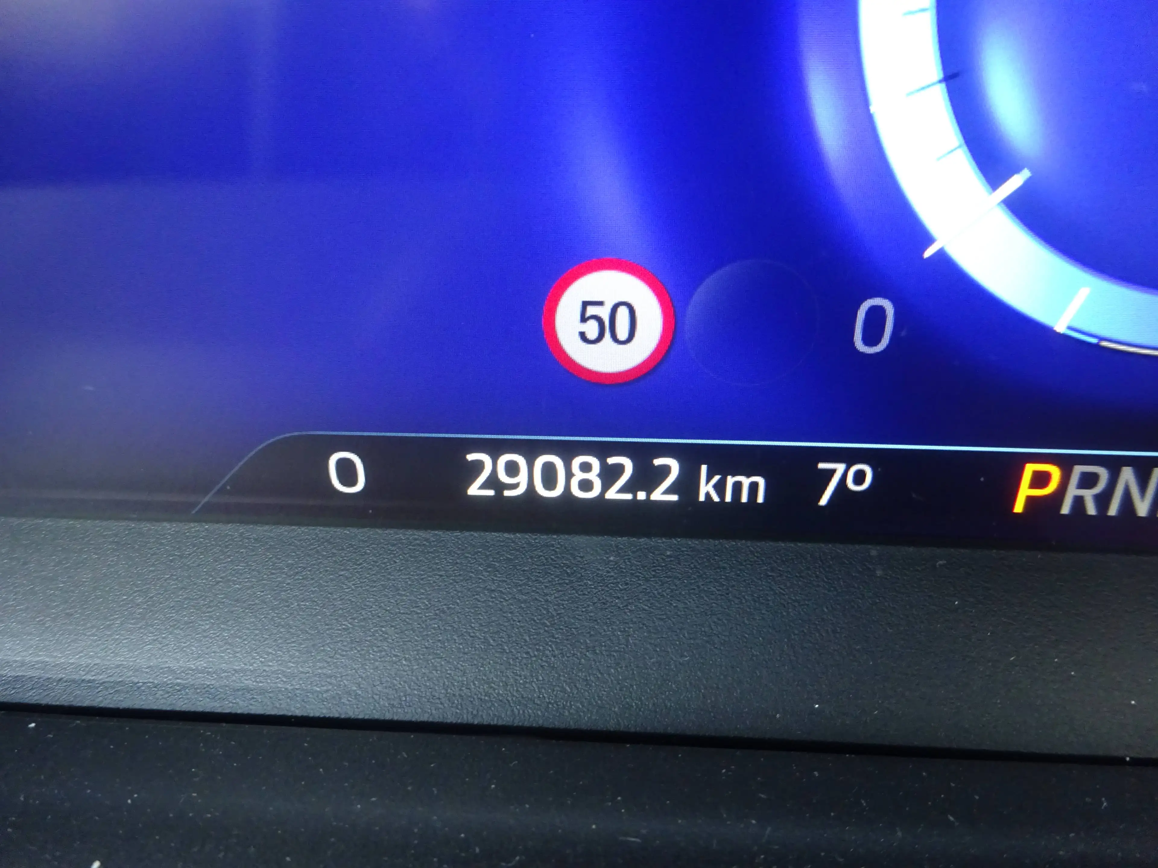Ford Explorer ST-Line Plug-in-Hybrid 4x4 AHK — photo 15