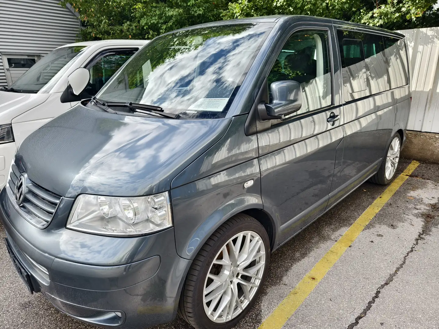 Volkswagen T5 Caravelle Caravelle 2,5 TDI - 1