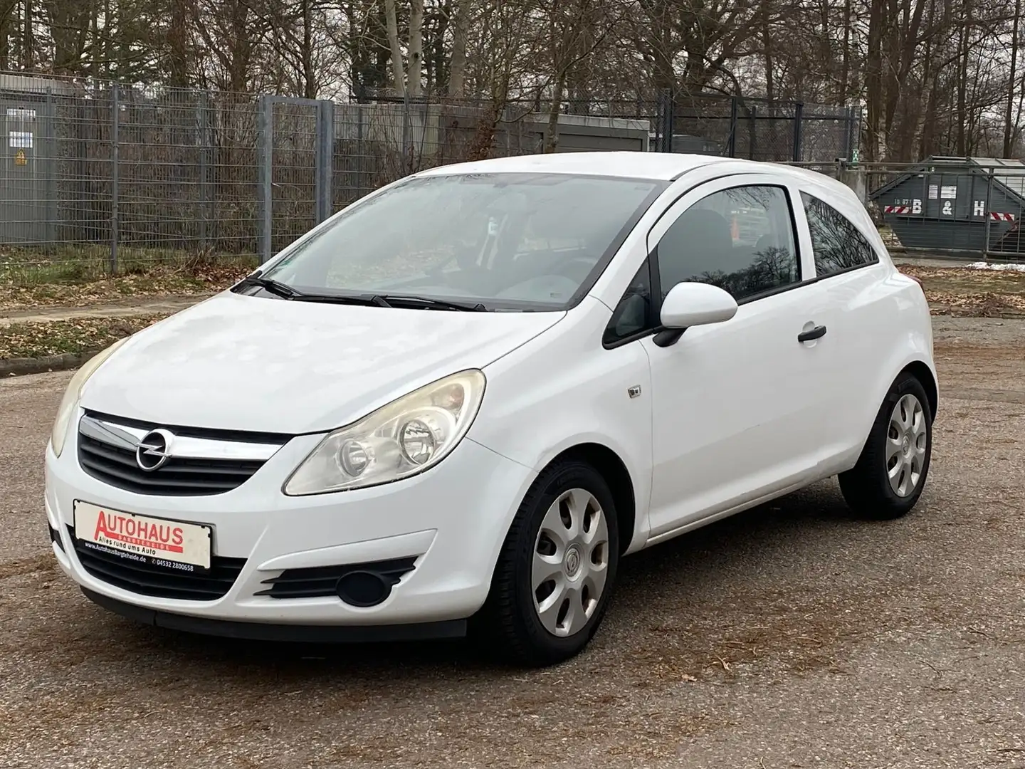 Opel Corsa D Selection*KLIMA*SERVO*ABS*ESP*HUNEU* Weiß - 1
