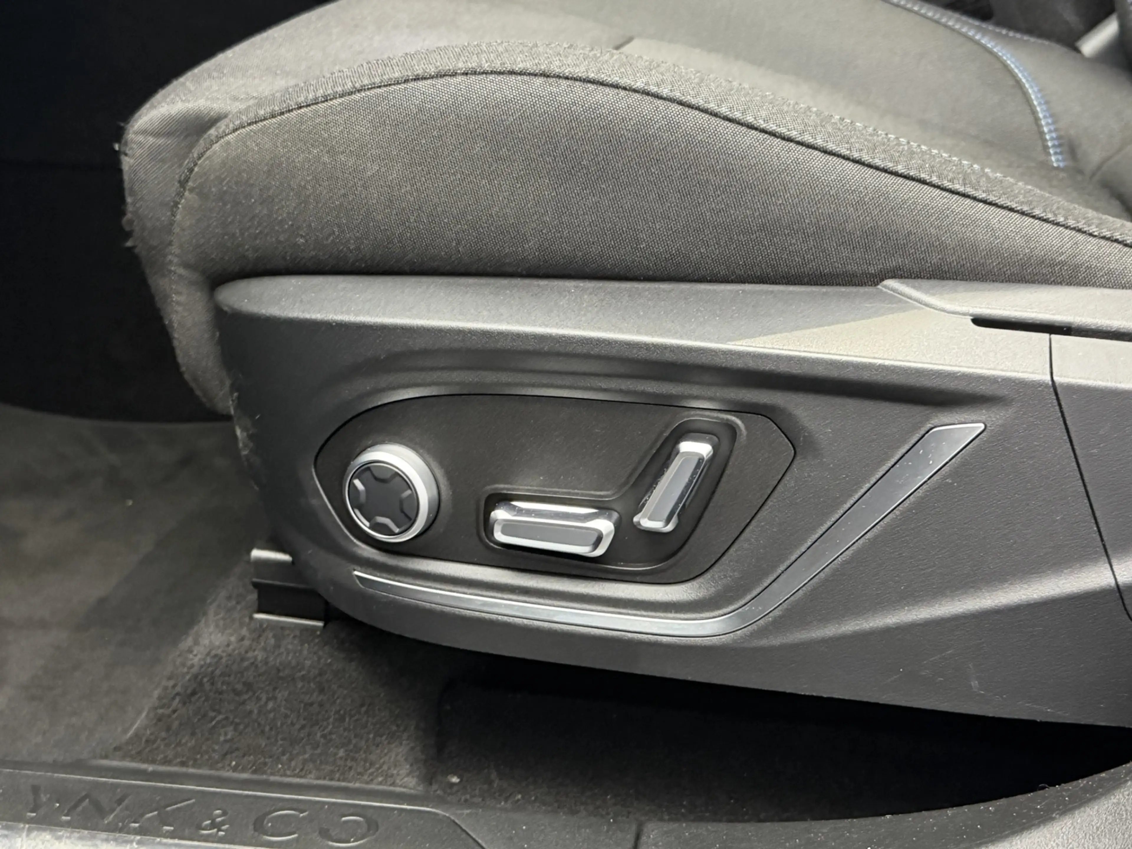 Lynk & Co 01 1.5 Plug-in Hybrid 262PK | Origineel NL | 360° Cam — photo 23