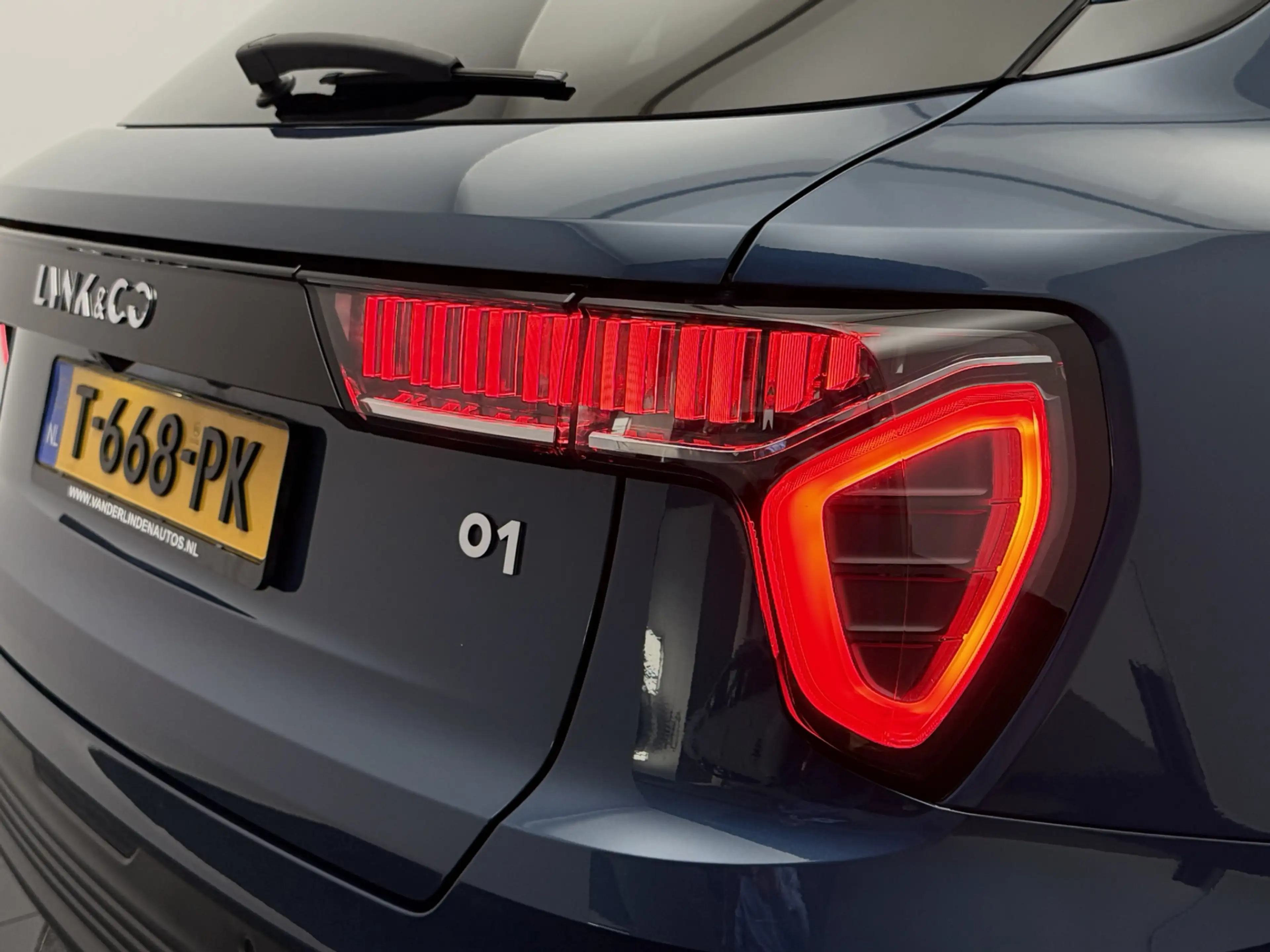 Lynk & Co 01 1.5 Plug-in Hybrid 262PK | Origineel NL | 360° Cam — photo 26