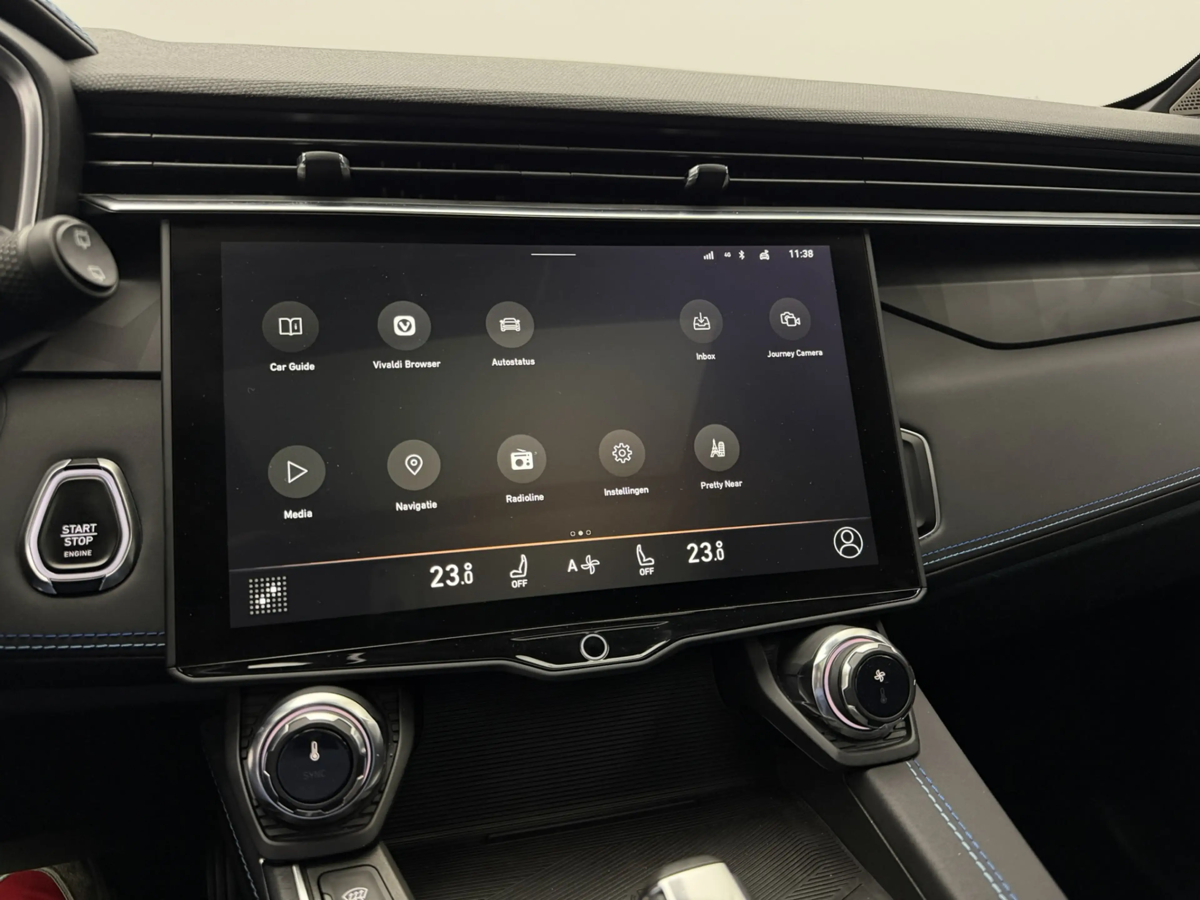 Lynk & Co 01 1.5 Plug-in Hybrid 262PK | Origineel NL | 360° Cam — photo 22
