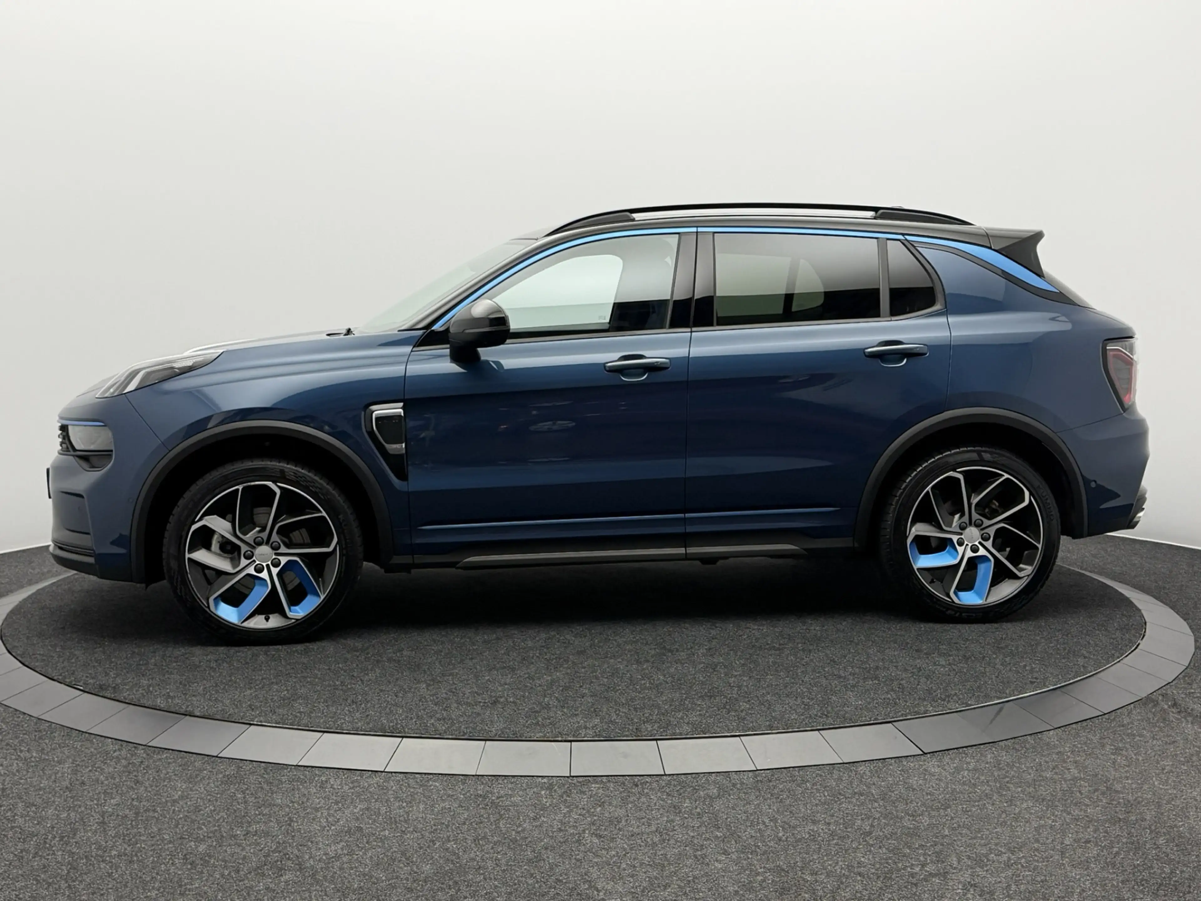 Lynk & Co 01 1.5 Plug-in Hybrid 262PK | Origineel NL | 360° Cam — photo 15