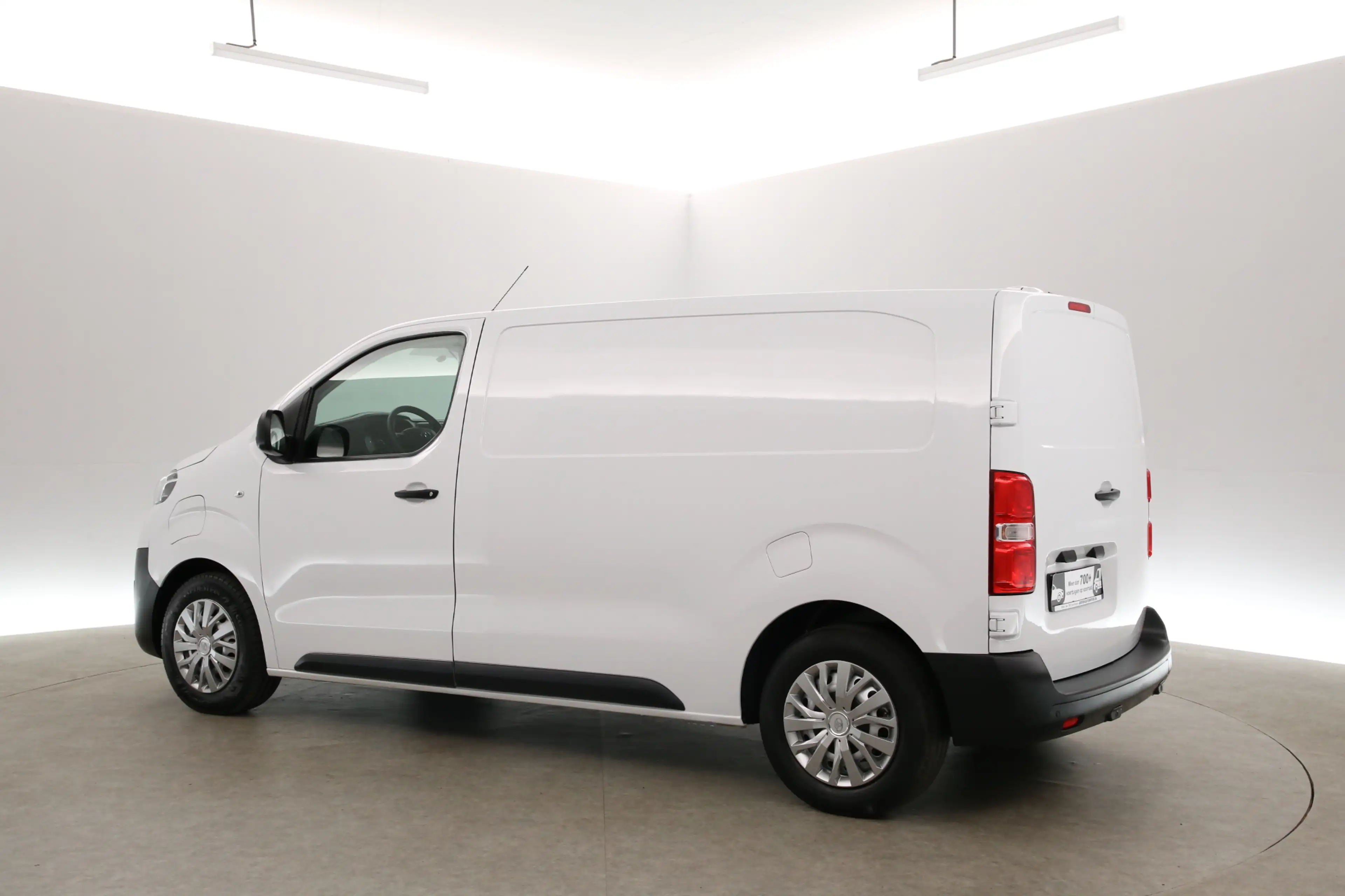 Citroen Jumpy E-Jumpy Toyota ProAce Electric Worker 75 kWh L2H1 — photo 4