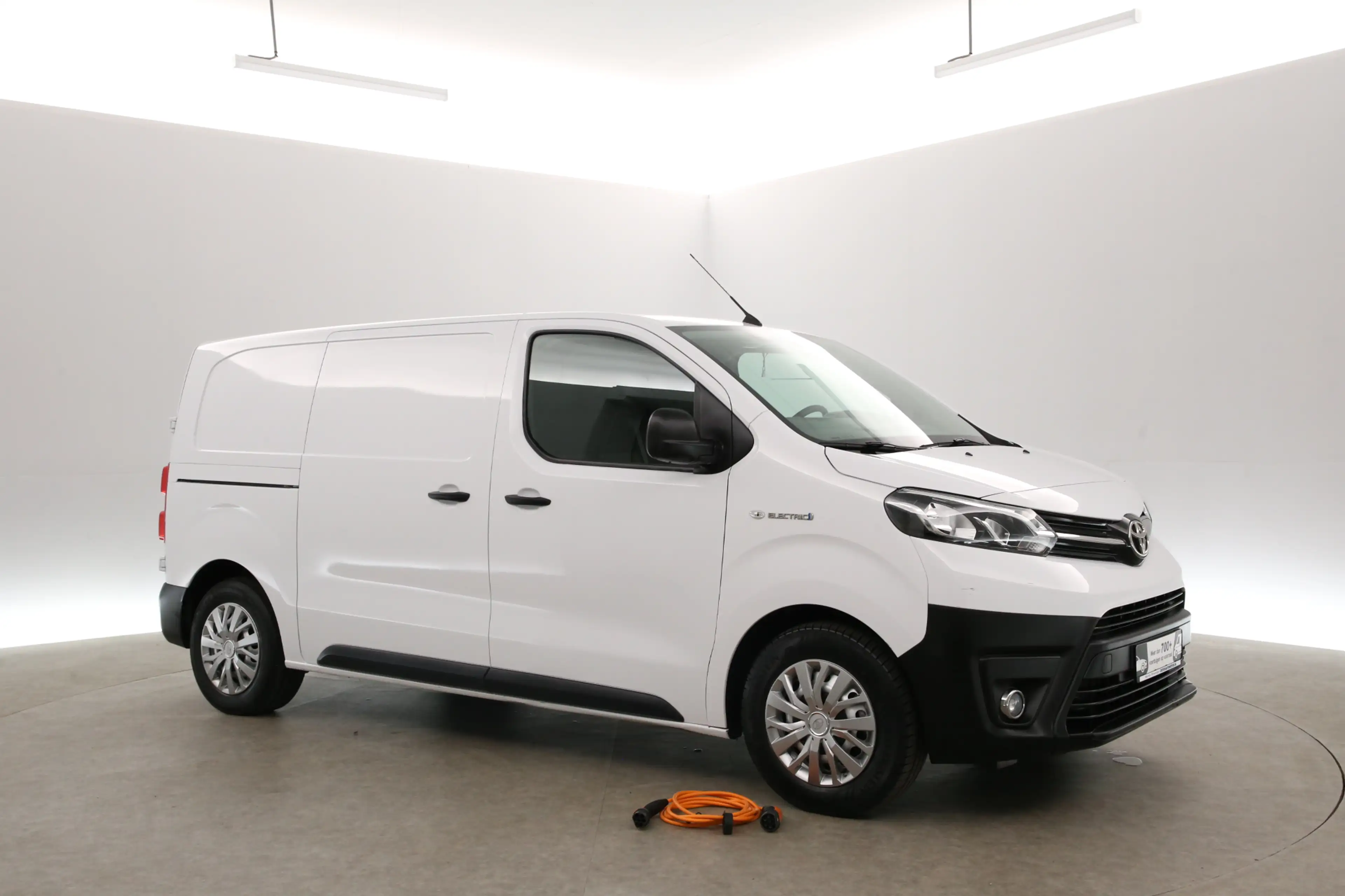 Citroen Jumpy E-Jumpy Toyota ProAce Electric Worker 75 kWh L2H1 — photo 6