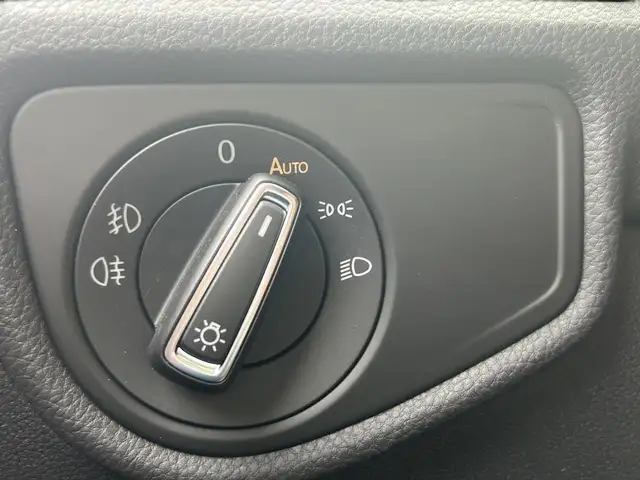 Volkswagen Touran view 27