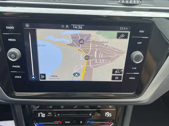 Volkswagen Touran view 21