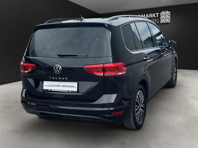 Volkswagen Touran view 7