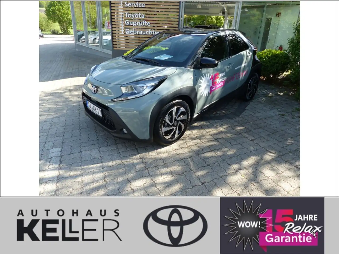 Toyota Aygo X Teamplayer Grau - 2