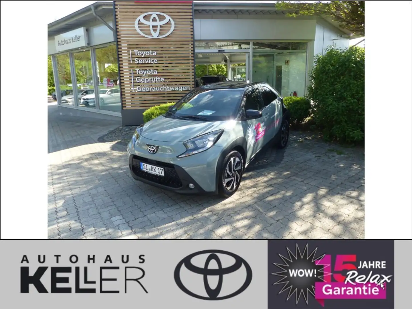 Toyota Aygo X Teamplayer Grau - 1