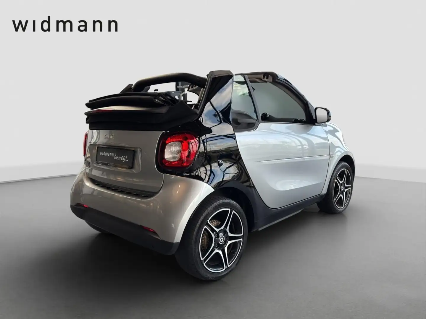 smart forTwo EQ cabrio Bluetooth*USB*Aux-In*Leder*SHZ* Argent - 2