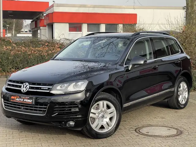 Volkswagen Touareg V6 TSI Hybrid Sportpaket Panorama+ NAVI+ VOLL
