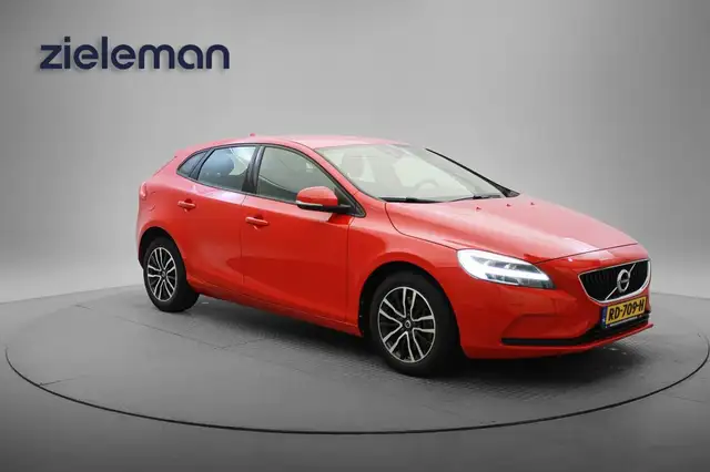 Volvo V40 1.5 T2 Nordic + Automaat - Stoelverw. Navi, Clima,