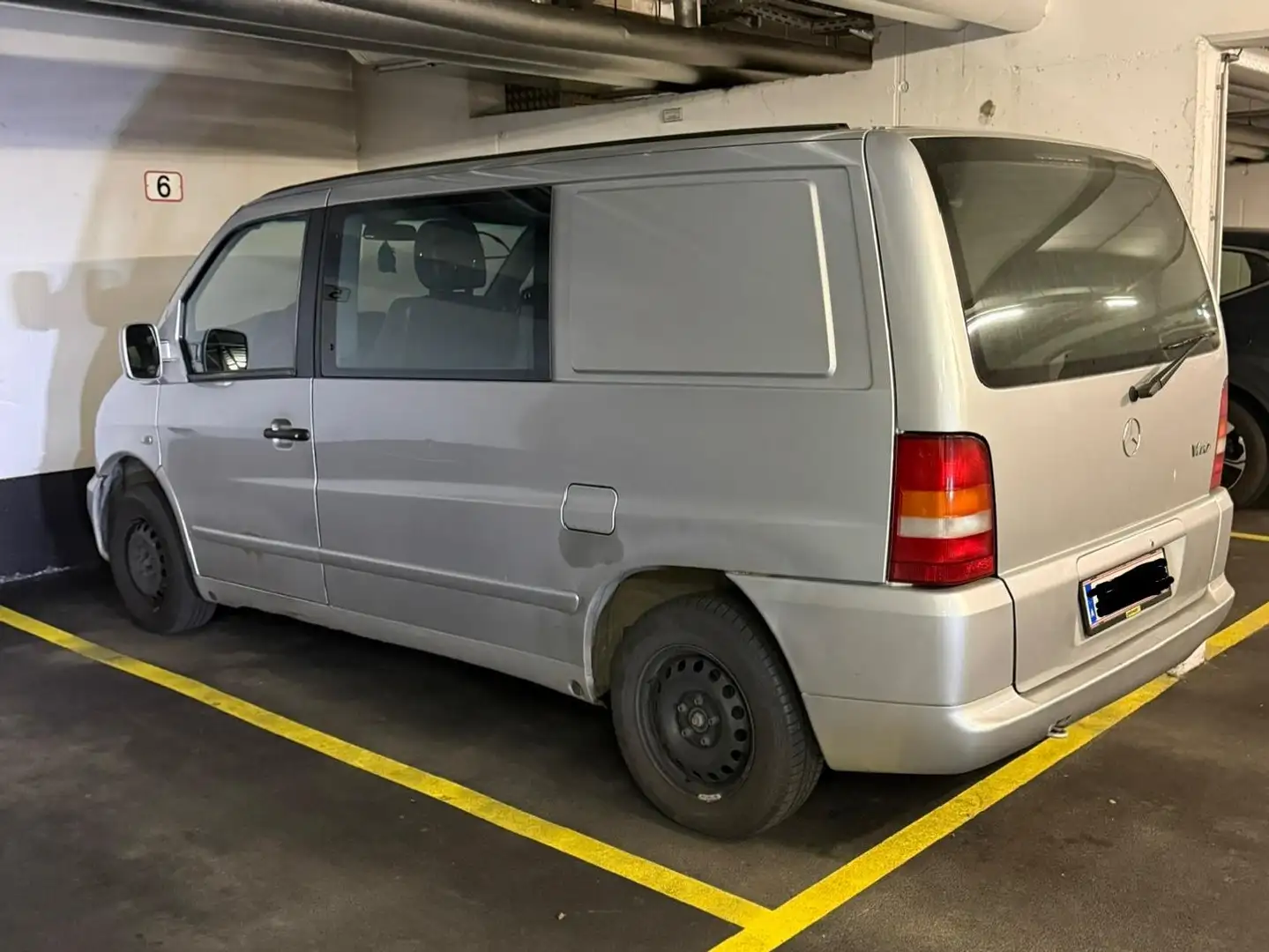 Mercedes-Benz Vito Vito 112 D Kombi CDI Silber - 2