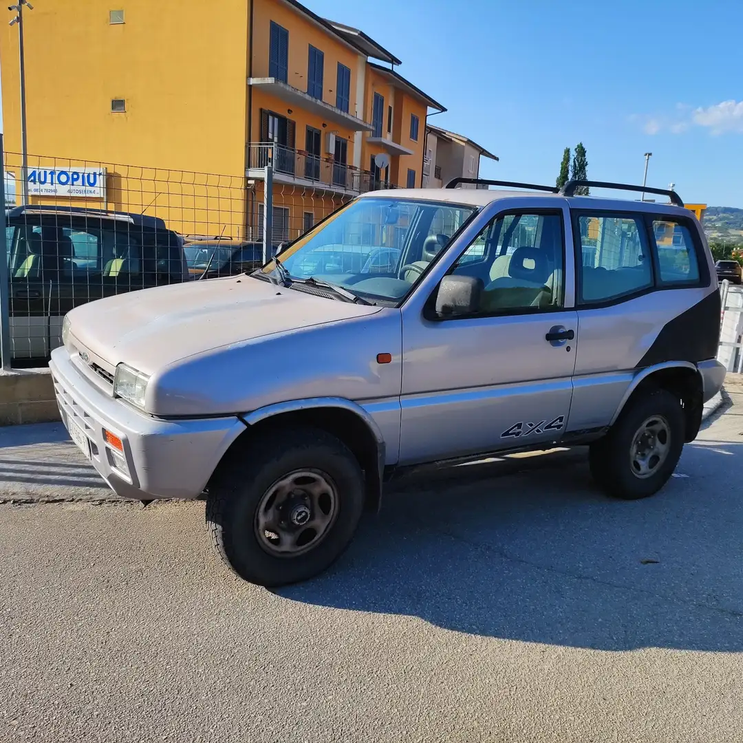 Ford Maverick - 1