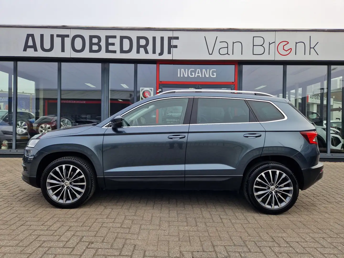 Skoda Karoq 1.0 TSI Business Edition | Alcantara | Carplay | C Grijs - 2