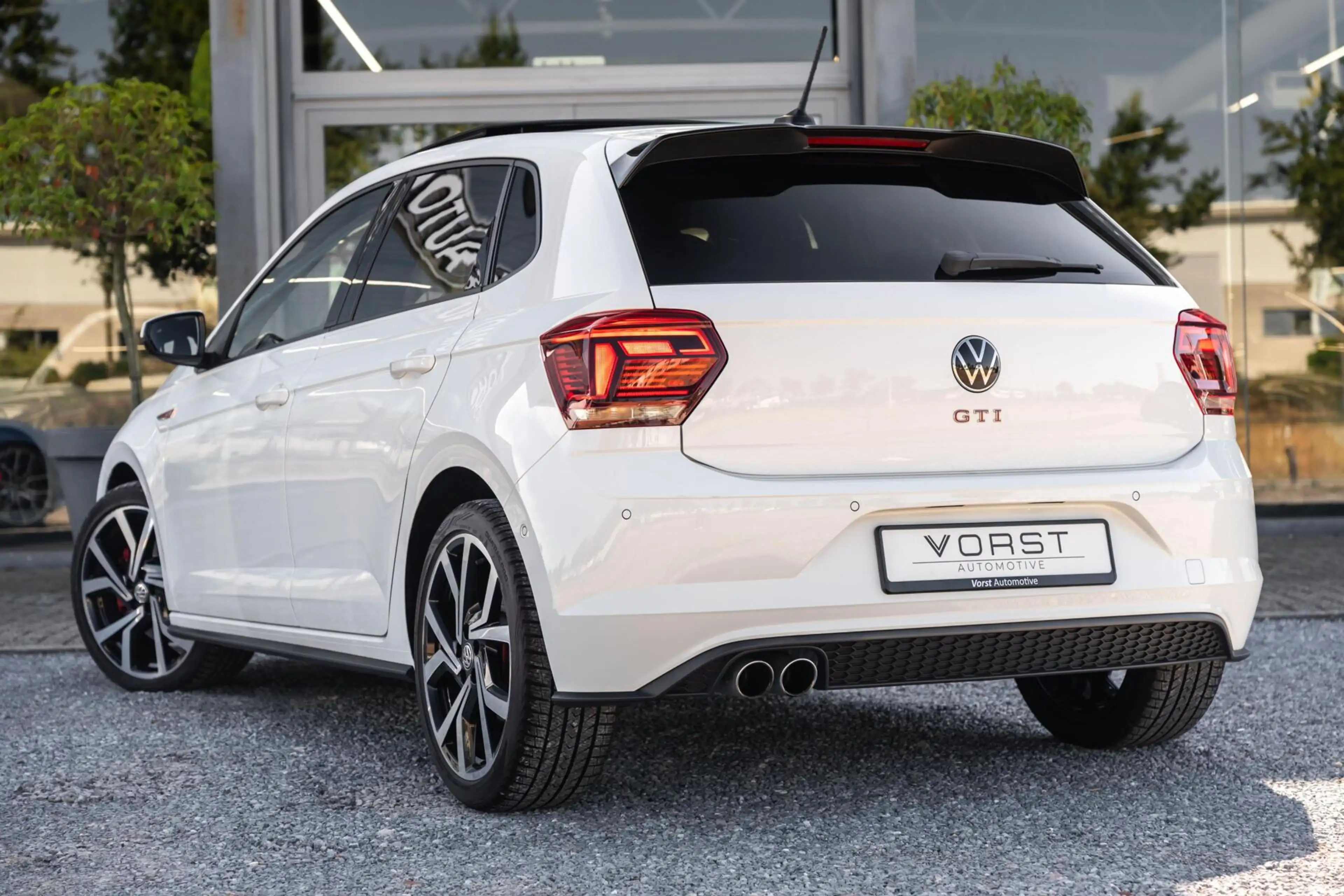 Volkswagen Polo GTI 2.0 TSI Pano DSG Beats ACC Stoelverw — photo 4