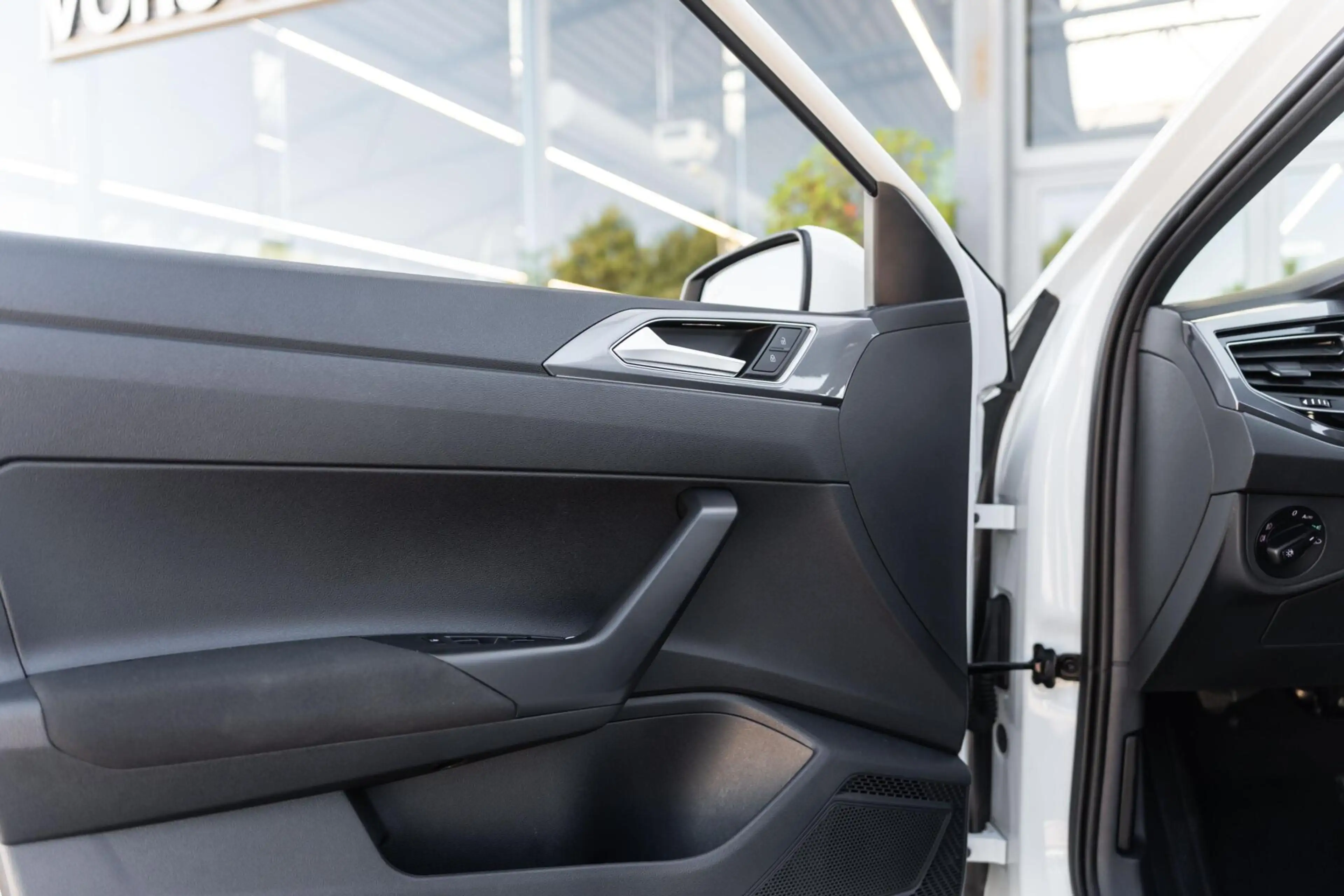 Volkswagen Polo GTI 2.0 TSI Pano DSG Beats ACC Stoelverw — photo 48