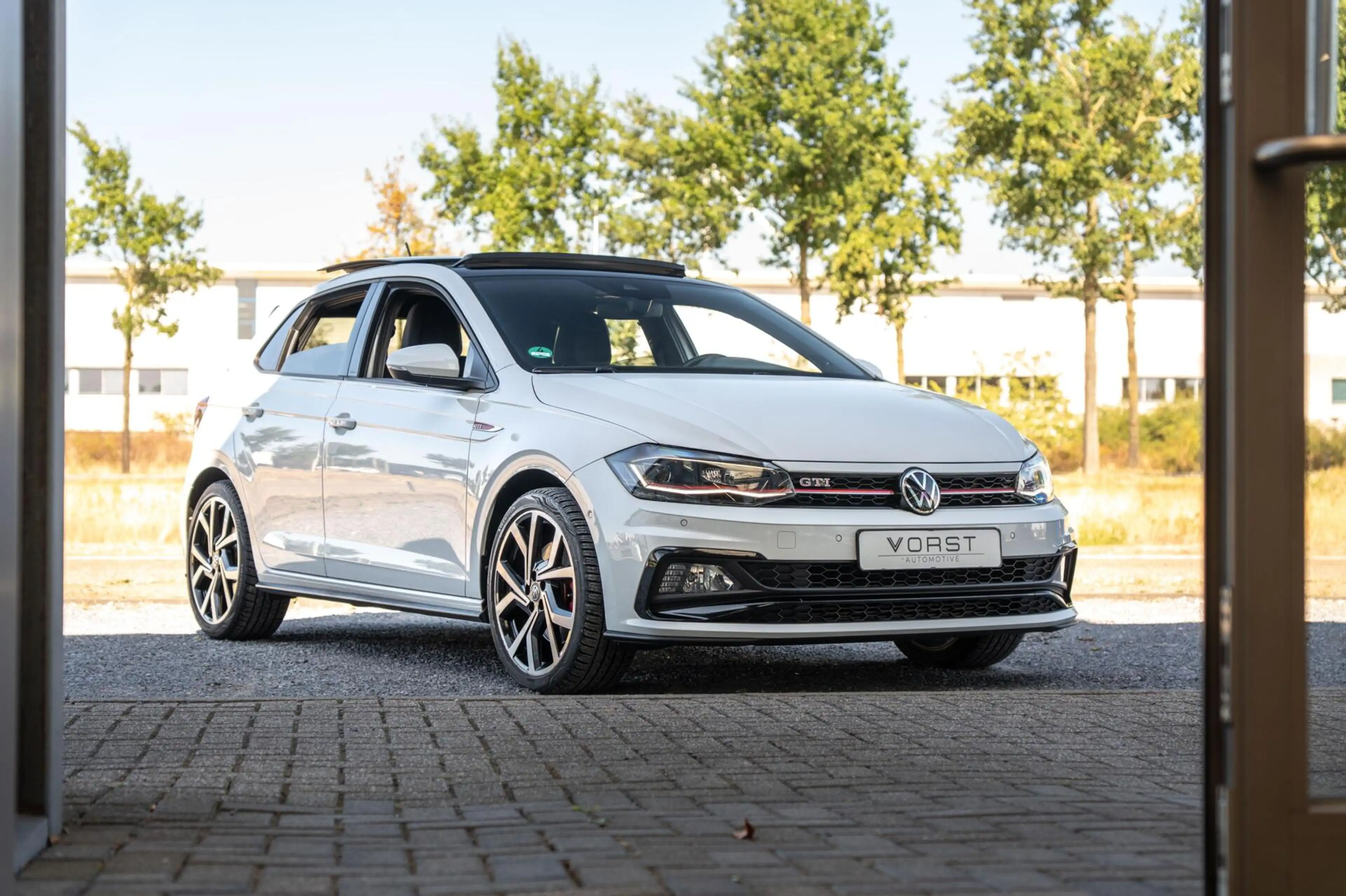 Volkswagen Polo GTI 2.0 TSI Pano DSG Beats ACC Stoelverw — photo 12