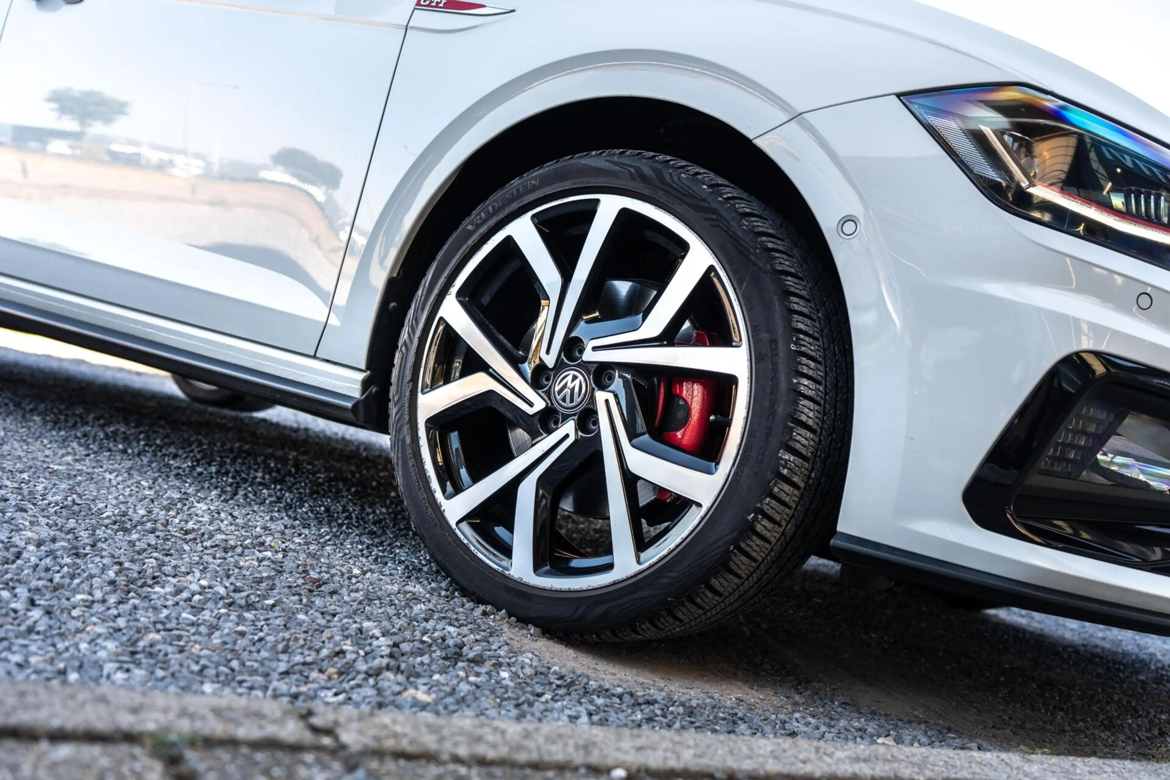 Volkswagen Polo GTI 2.0 TSI Pano DSG Beats ACC Stoelverw — photo 14