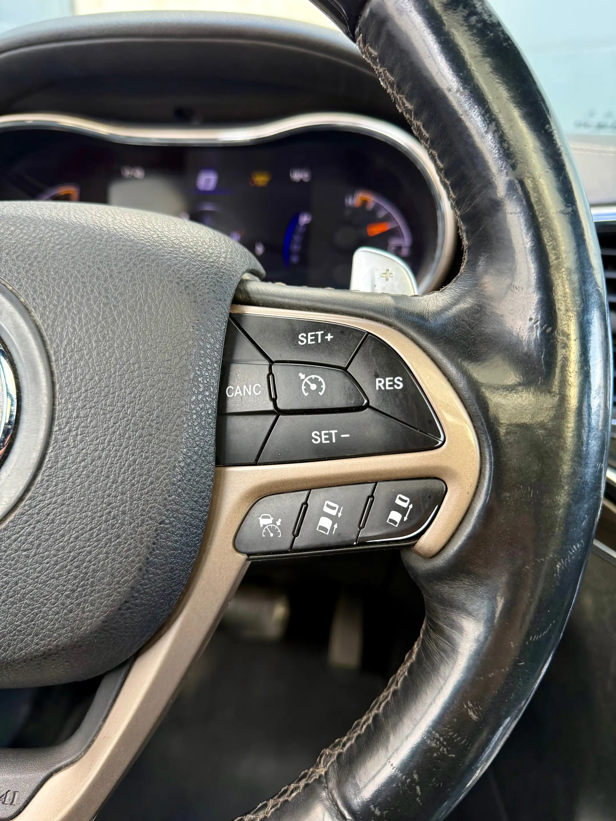 Jeep Grand Cherokee Grand Cherokee 3.0 V6 TD Overland — photo 13