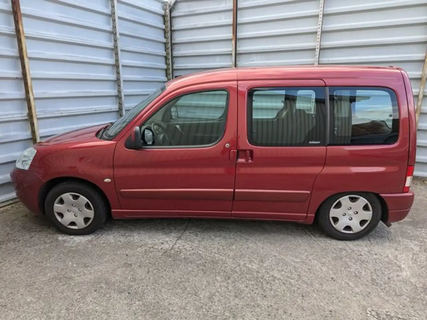 Citroen Berlingo 1.4i*Klimaanlage*1 Hand*Tüv:04/2027* Rosso - 2