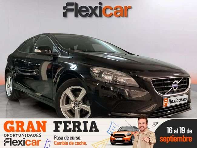 Volvo V40 D2 Básico 115 - foto 1