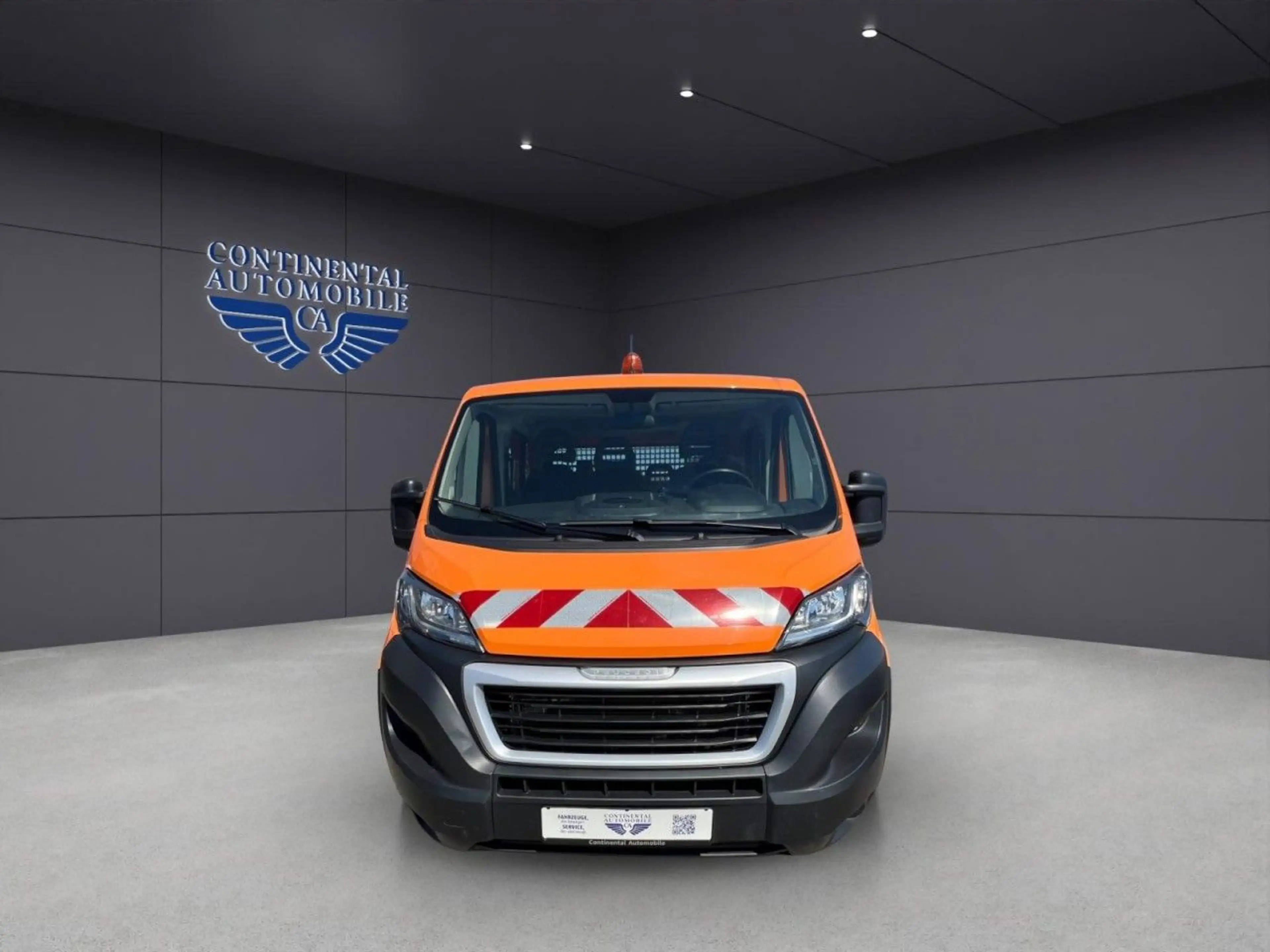 Peugeot Boxer Pritsche Doka.L2 BlueHDi 120 Doppelkabine — photo 3
