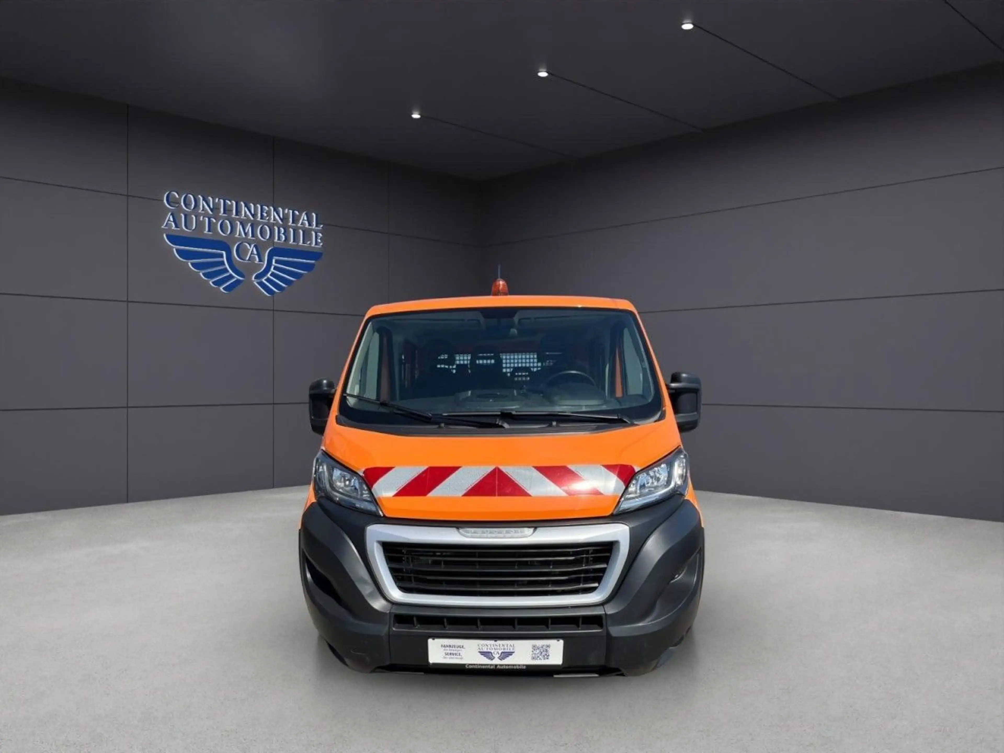 Peugeot Boxer Pritsche Doka.L2 BlueHDi 120 Doppelkabine — photo 3