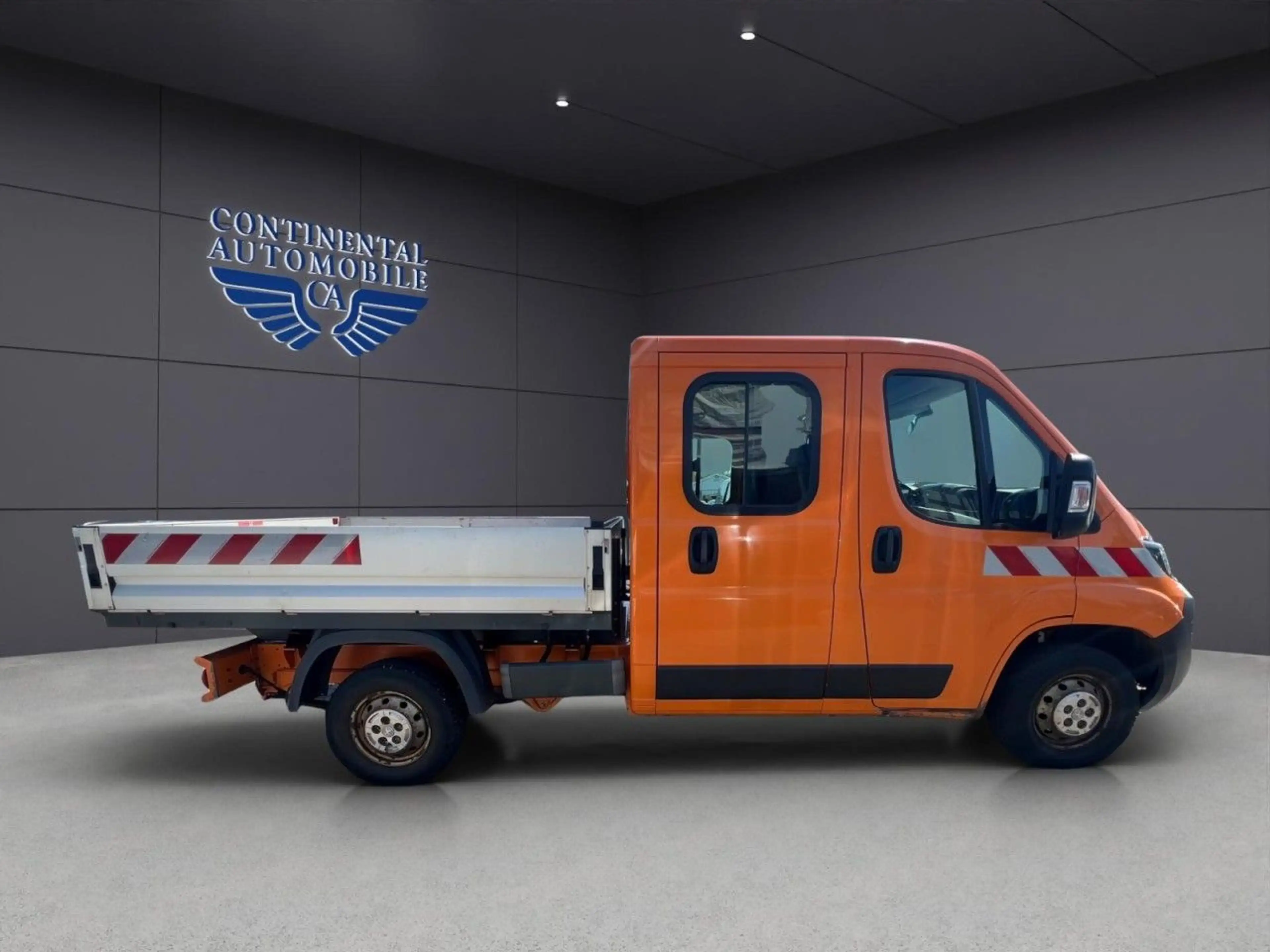 Peugeot Boxer Pritsche Doka.L2 BlueHDi 120 Doppelkabine — photo 4