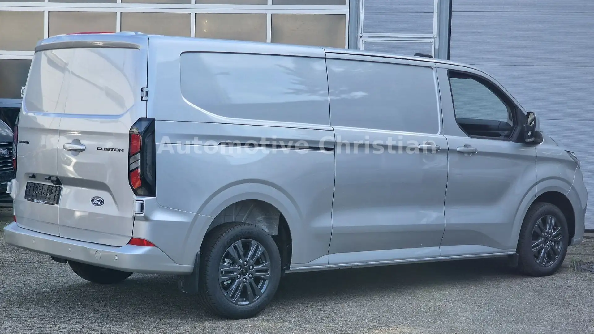 Ford Transit Custom Transit 320 170 L2 Limited AUT/ACC/5J.Gar Zilver - 2