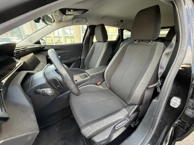 Peugeot 308 view 10