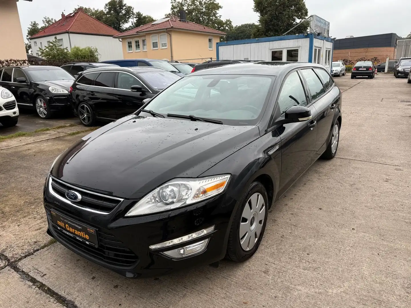 Ford Mondeo Turnier Trend*TUV NEU*AHK* Schwarz - 1