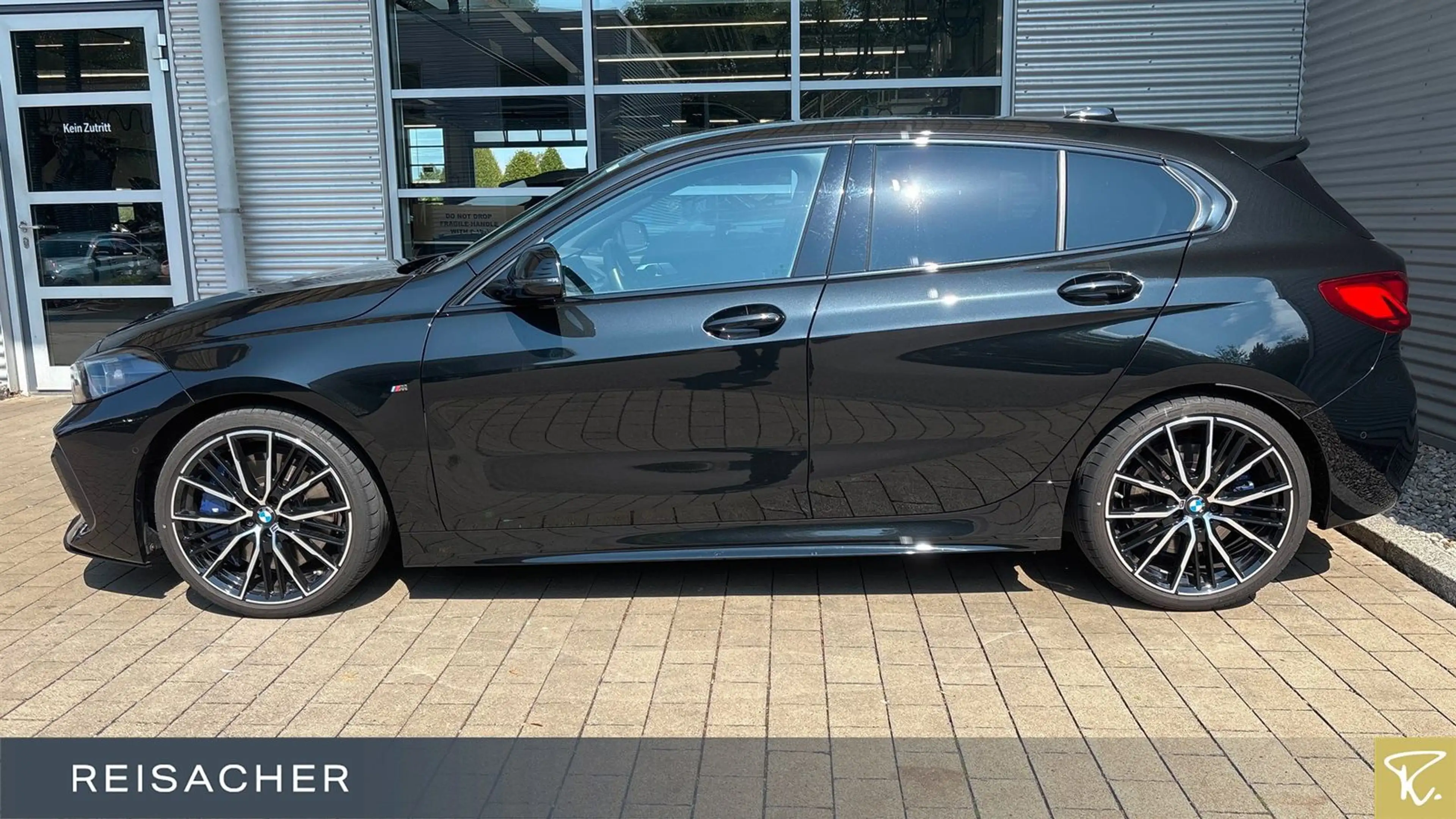 BMW 135 i A xDrive HUD ACC RFK elHK H-K Keyless — photo 9