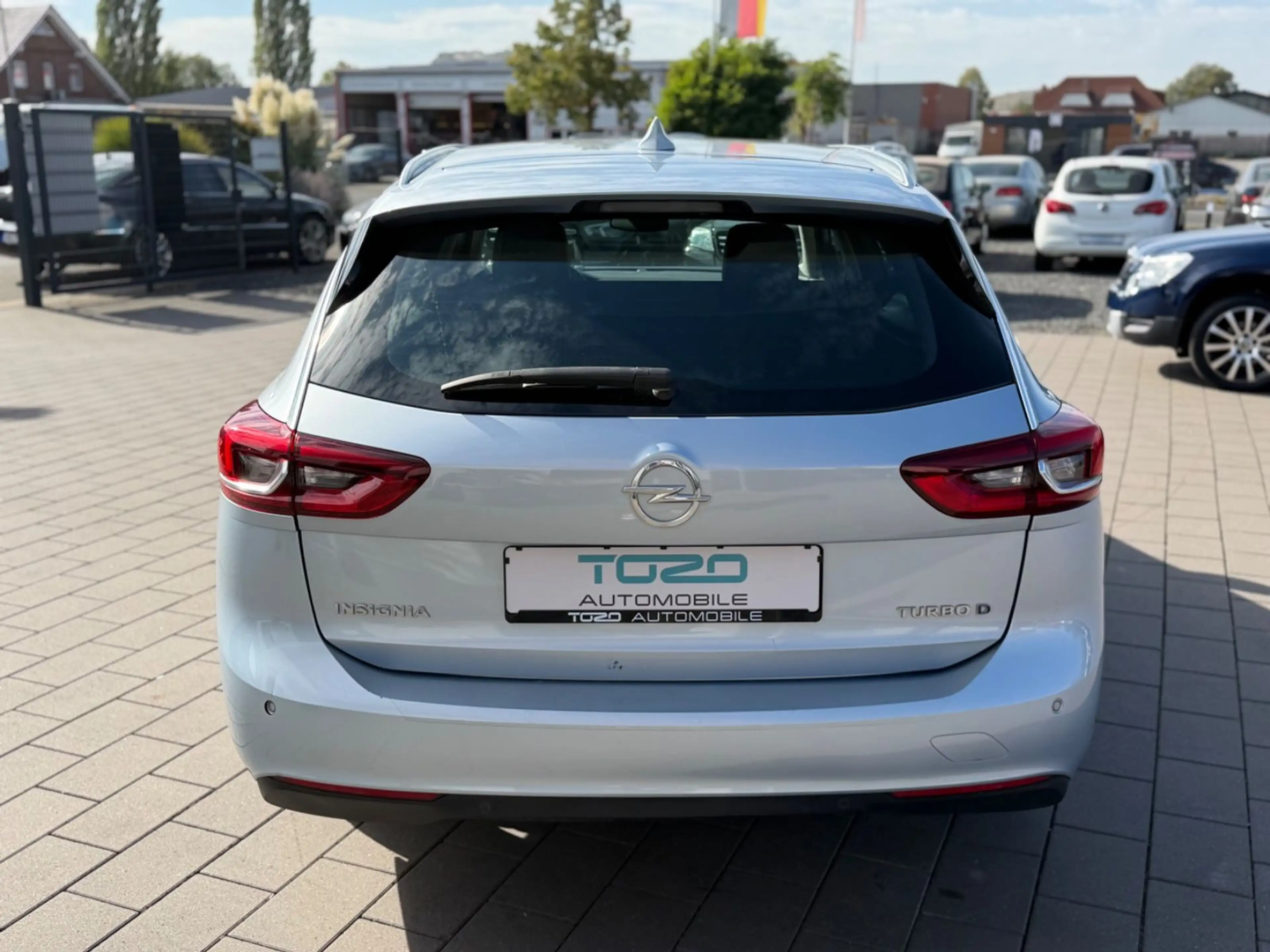 Opel Insignia B Business*LED*NAVI*MASSAGE*LEDER*BOSE* — photo 7