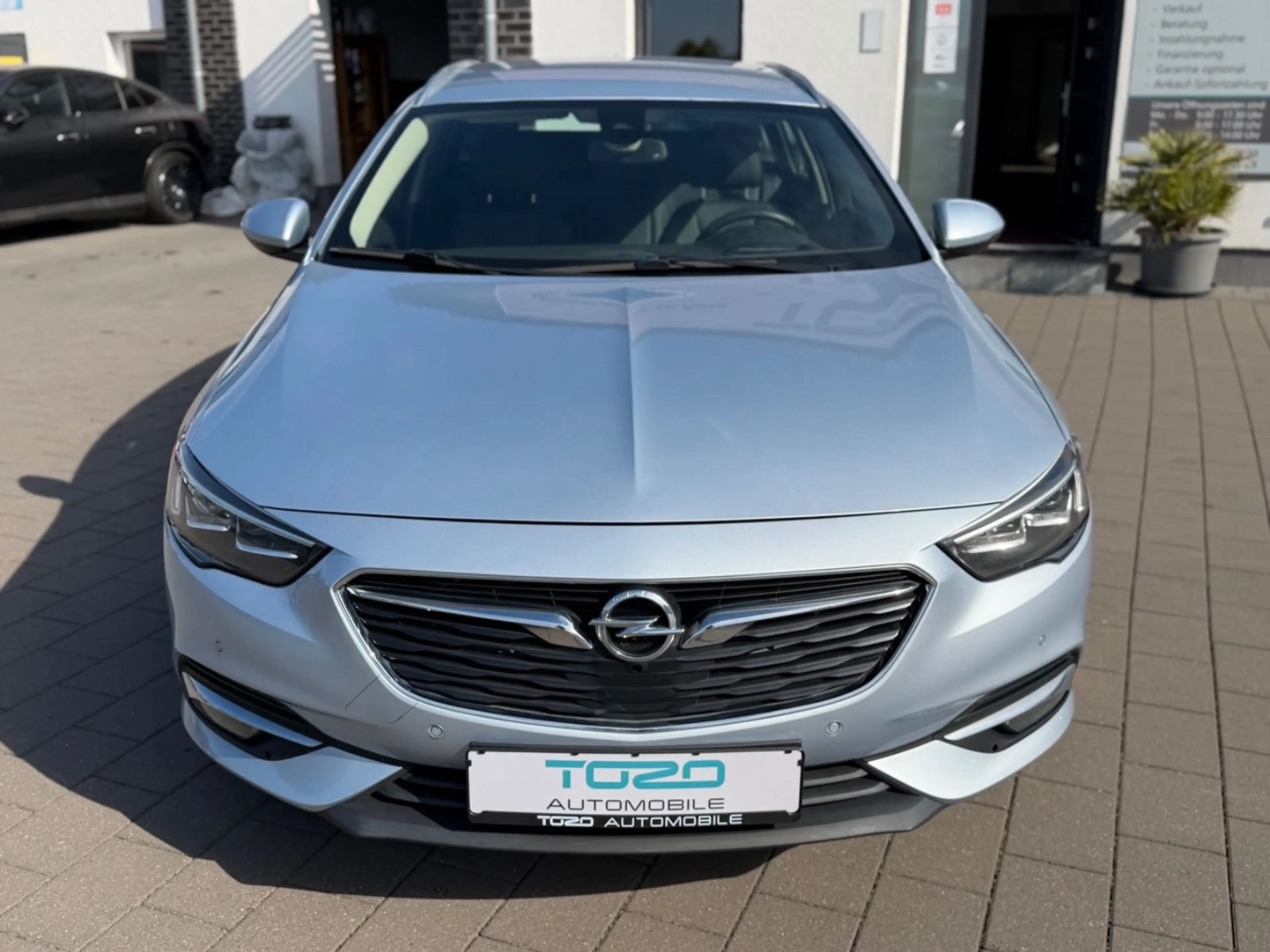 Opel Insignia B Business*LED*NAVI*MASSAGE*LEDER*BOSE* — photo 3
