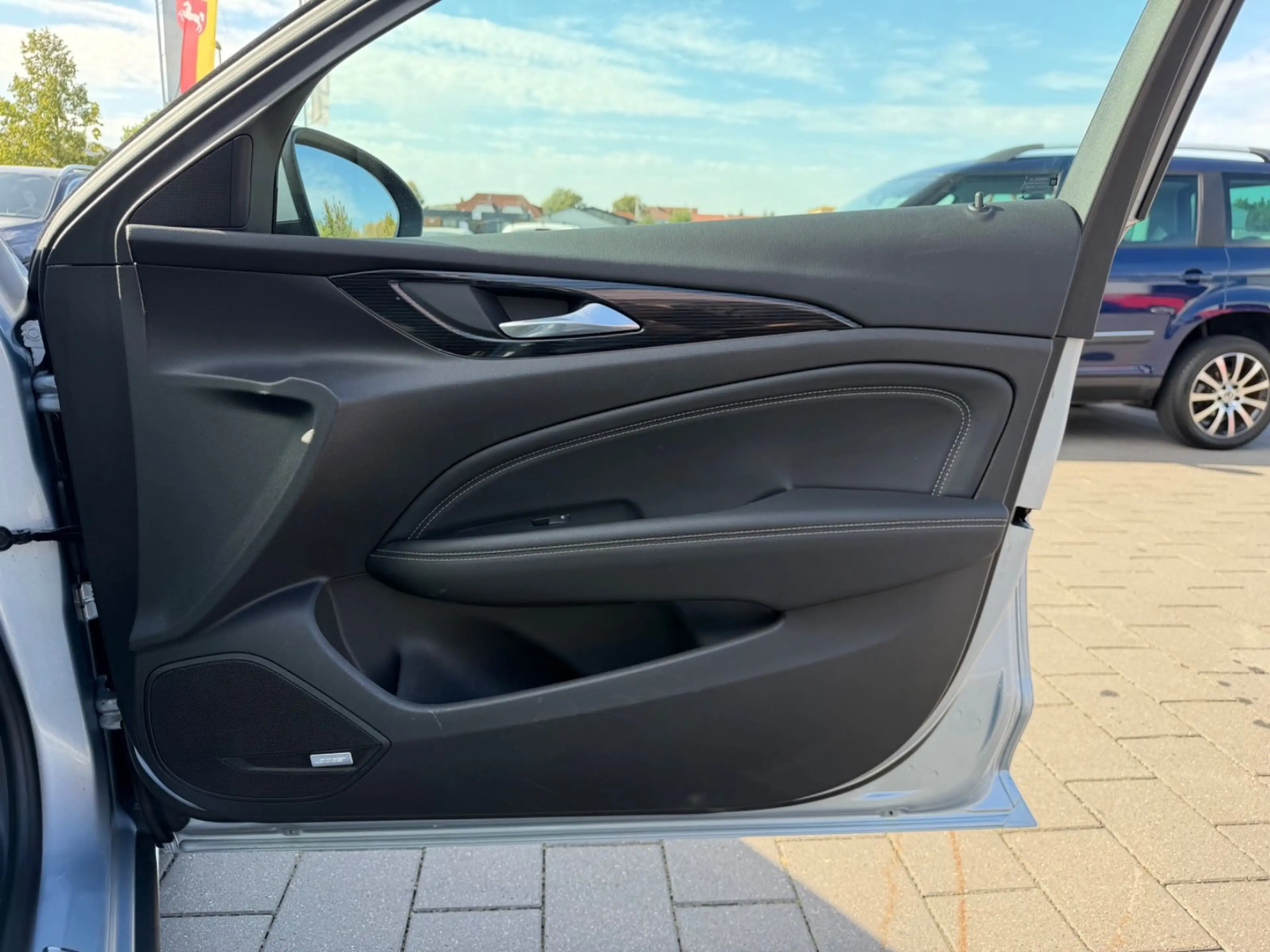 Opel Insignia B Business*LED*NAVI*MASSAGE*LEDER*BOSE* — photo 12
