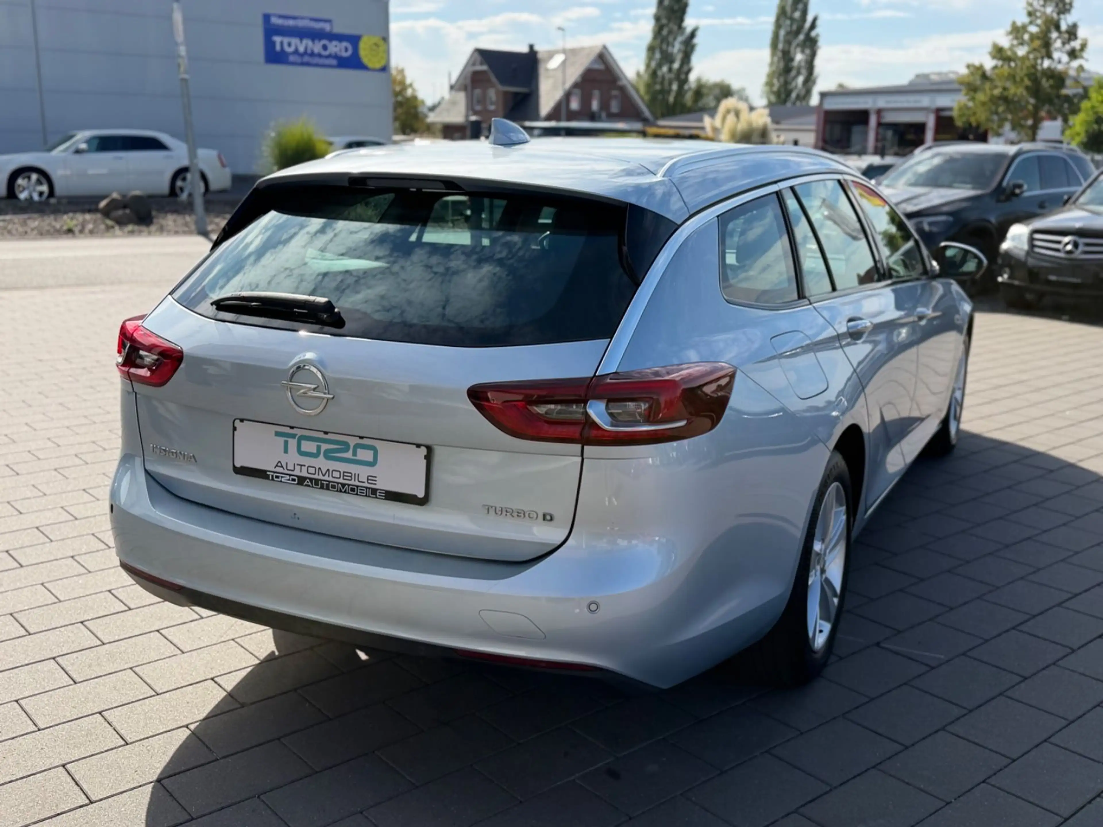 Opel Insignia B Business*LED*NAVI*MASSAGE*LEDER*BOSE* — photo 8