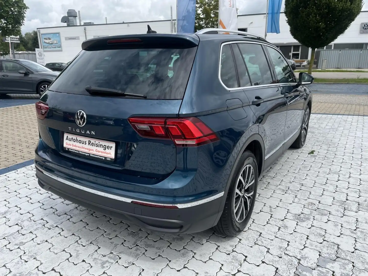 Volkswagen Tiguan 1,5 TSI Life (Standhzg.,Leder,Navi,LED) Klima Blu/Azzurro - 2